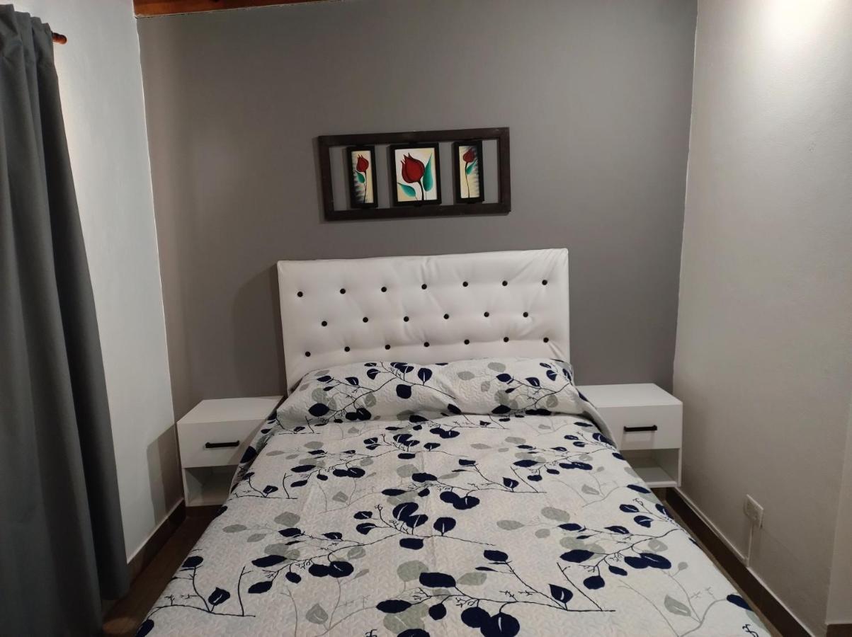 Casa Ana, Departamento Amplio A 20 ' Aeropuerto Apartment Luis Guillon Ngoại thất bức ảnh